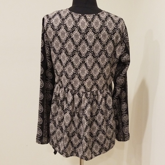 KNOX ROSE Black and White Printed Size S Blouse - Picture 3 of 6